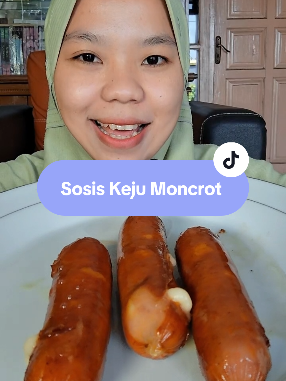 Sosis Keju Moncrot Brutal- Sosis nya Padat- Kejunya Melted  #miasso #sosisviral #sosis #cemilanviral #sosiskeju 