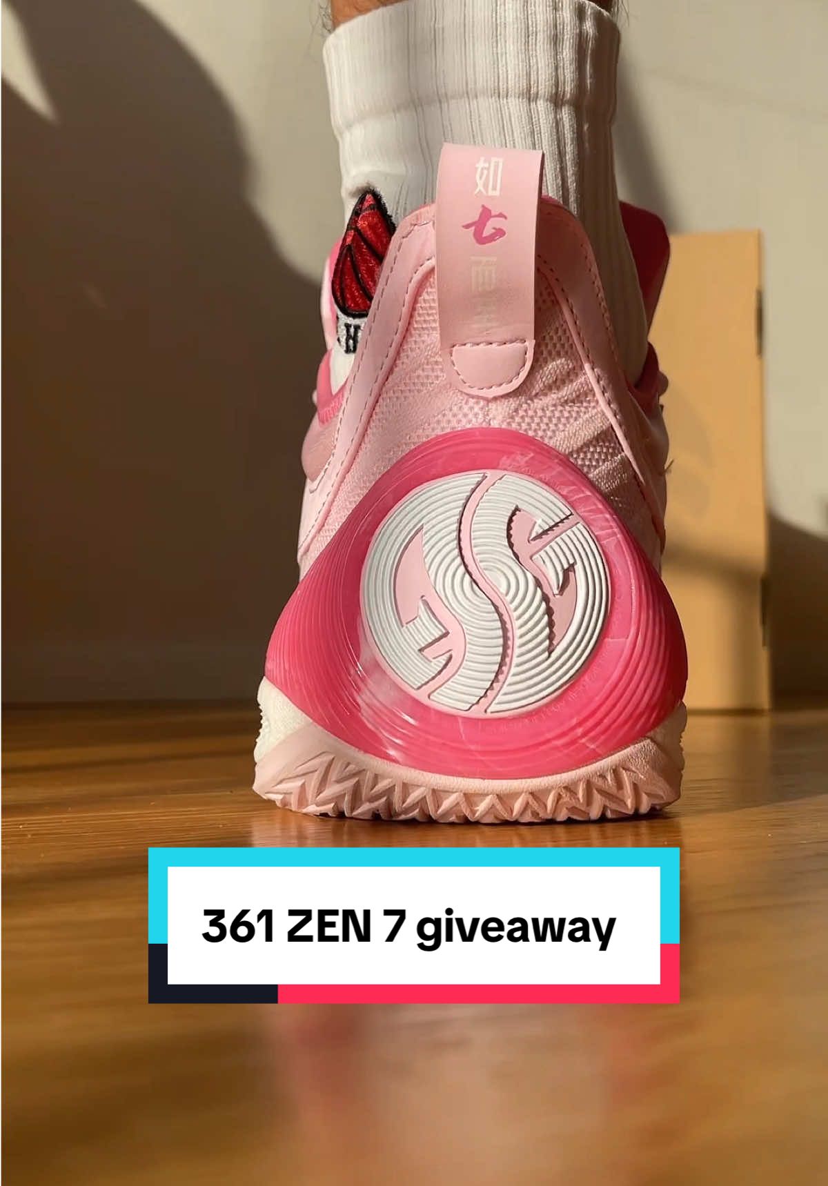 🎁 361 ZEN 7 GIVEAWAY ⬇️  If you want to win a pair of the 361 ZEN 7 in the “Ink Whisper” colorway all you have to do is:  ❤️ | Like this post ➕ | Follow me & @361sport  💬 | Comment your shoe size and tag 2 friends  That’s it already! The winner will be contacted by my account ONLY (don’t fall for fake accounts) and I’ll announce the winner on my story this Sunday evening. Good luck 🍀  #basketballshoes #361zen7 #361aarongordon #361degreesbasketballshoes #giveaway