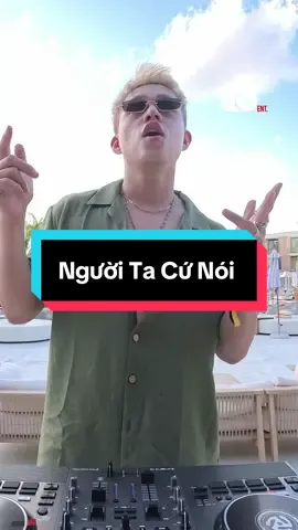 Tình yêu có lúc tự tìm đến với ta trong đêm tối cô đơn .... !!! 😎😎😎😎😎 #TiloEntertainment #djtilo♥️ #music #xuhuong #nhachaymoingay 