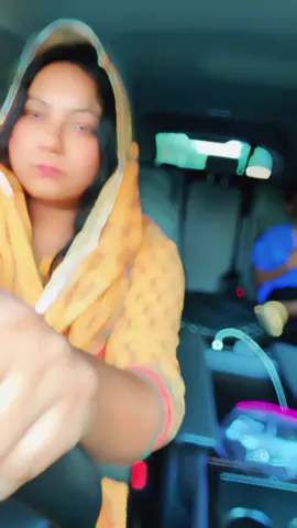 দেশি কাপড়ে কি আমায় ভালো লাগে ??#creatorsearchinsights #unfrezzmyaccountb #unfrezzmyaccount #browngirle @everyone @Followers  #bangladesh🇧🇩 