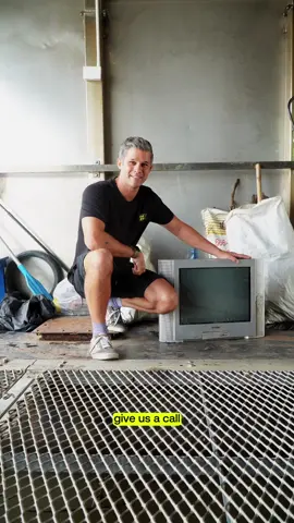 During a recent cleanup on the Chao Phraya River in #Bangkok, our HIPPO team pulled something unexpected out of the water: a bulky old Sony television set floating downstream. Electronic waste isn’t just heavy and awkward to remove, it’s also highly toxic. Left to break apart in rivers, it leaches harmful chemicals into the water, endangering marine life, local communities, and ultimately our ocean. Huge respect to our HIPPO team for their grit and persistence in the field. One TV down, millions more kilos of waste to go! #Sustainability #plasticpollution #trash #plasticwaste       