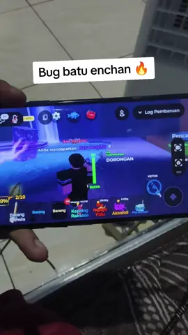 kuncinya ada ditanda seru atas kepalanya, kalau warna Biru lepas saja, kalau warna lain apalgi ungu, gasss 😍 #fishit #batuenchantfishit #bugsystem #roblox #robloxfyp 