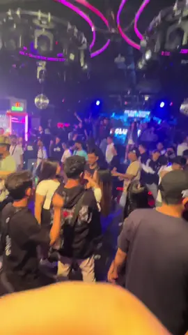 #fyp #exolovers_taichung🇹🇼 pengunjung trakhir 🤪🤪