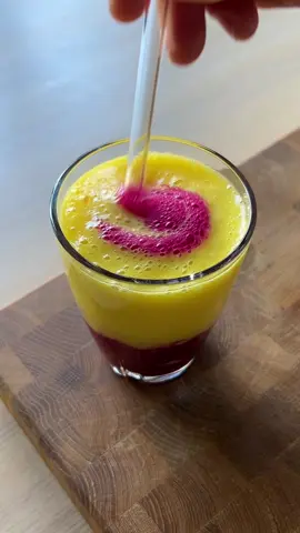 Beet and orange anti-inflammatory juice 🫚🍊 Beetroot is rich in betalains (anti-inflammatory), oranges and lemon provide vitamin C and ginger adds powerful anti-inflammatory compounds #healthyrecipes #antiinflammatory #healthyjuice #fiber #guthealth 