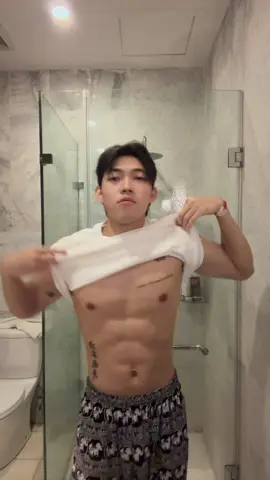 Weight lose 🫩#hlaingbwar #foryou #fyp #MISTERSUPRANATIONALMYANMAR2024 #teading 