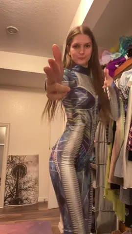 Oh how I love shopping…🥰🤯 #halloween #thrift #animatedcafe #costume #anamadeit 