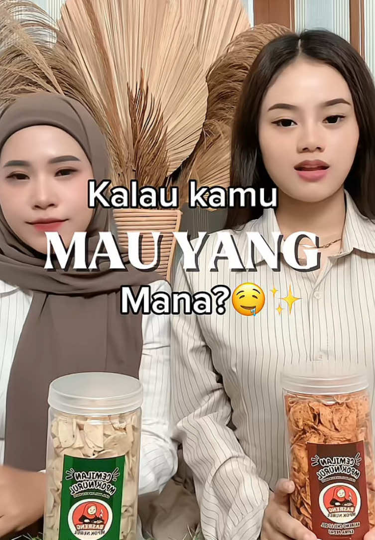 Kalian tim yang mana nih ?!!! Original daun jeruk atau ekstara pedas daun jeruk? Atau yang lain nih !!! #promomakangajian #promoseruweekend #basrengmponurul #basrengpedasdaunjeruk #basrengchilioil 