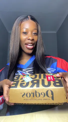 I really enjoyed this delicious Flavour Box Jalapeño Edition from @Pedros Chicken Official  #PedrosFlavourBox #pedroschicken #mukbang #fyp #foodreview 