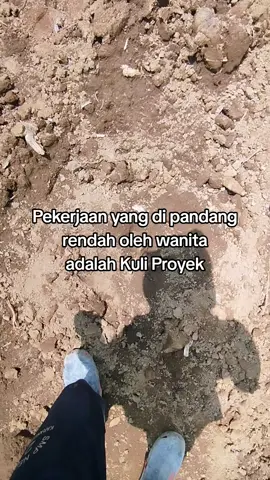 😄#kuliproyek #story #bahanswmu #masukberandafyp #fyp 