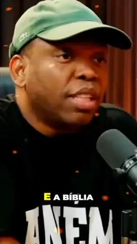 A Bíblia adverte: quem está de pé, cuide-se para não cair. A vigilância protege, mas o medo aprisiona a mente e polui a fé. Fé e medo não andam juntos! #fé #medo #vigilância #Bíblia #reflexão