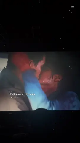 Long lấy nhẫn của em rồi chồng ơiiiii 😭 @Trần Ngọc Vàng  #TuChienTrenKhong #DienanhCAND 