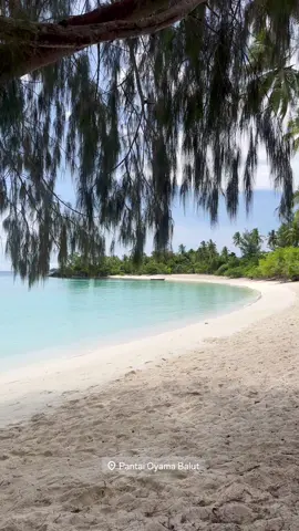 Tenang yang ku maksud 🌊 #pantai #banggailaut #banggailautkece👍 #fyppppppppppppppppppppppp #fypシ゚ 