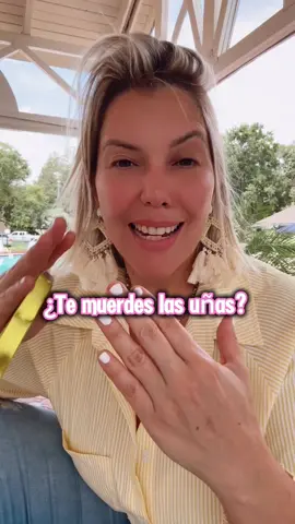 Si te muerdes las uñas este aceite es ideal 🤩 #nails #nailgrowth #uñas #womensnails #tiktokshoprestock 