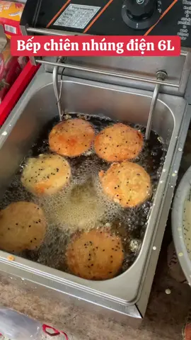 Nhờ có bếp điện mới làm kịp giờ cao điểm #bepchiennhungdien #bánhchuoichien #banhkhoai #tiktokviral #xuhuong 
