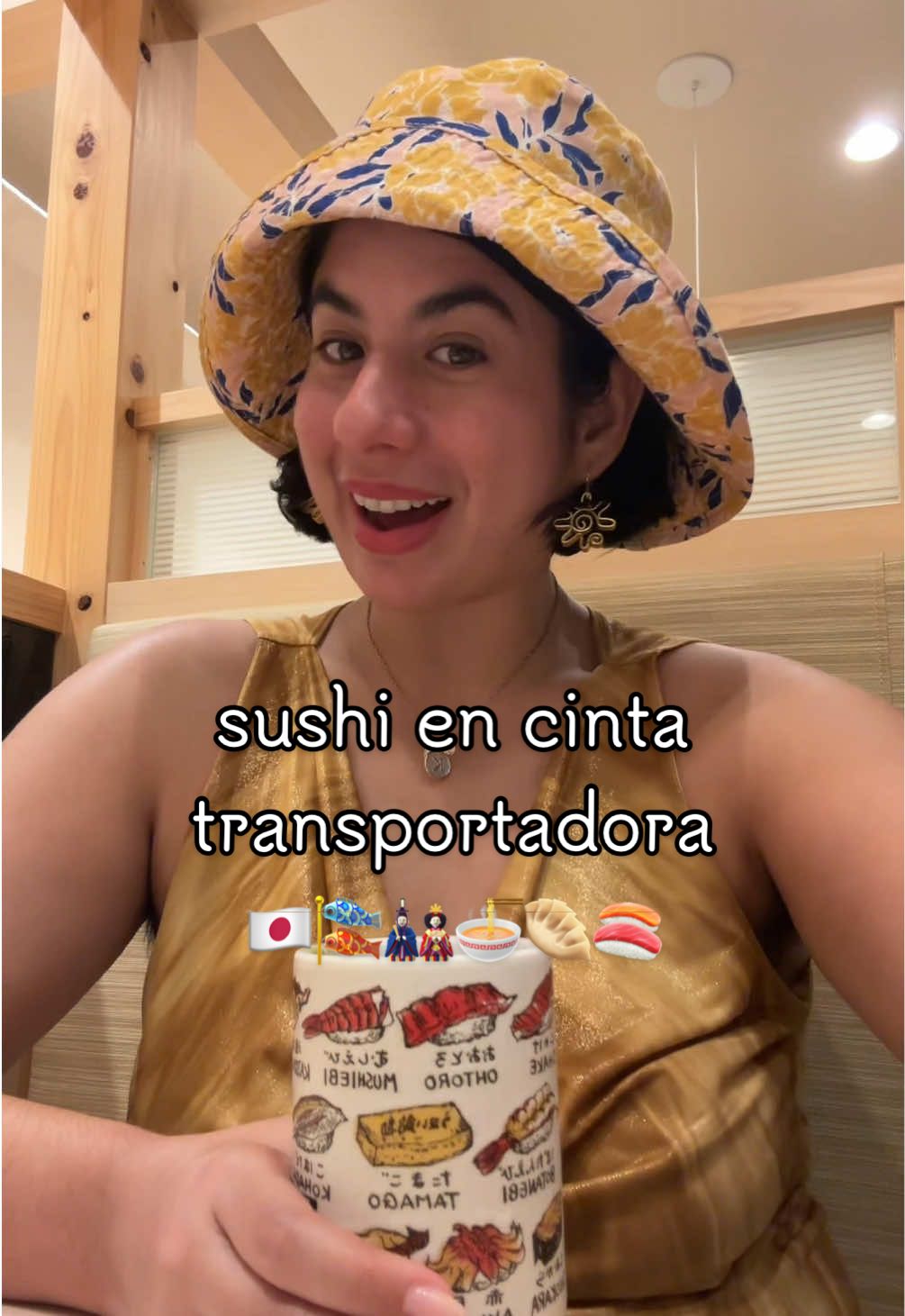 Ayyyy no ustedes no entienden cuanto nos encantó esta experienciaaaa!!!! Todo lo que probamos fue 20/10⭐️⭐️⭐️⭐️ No solo pedimos más este día (que no cupo en el video) sino que regresamos al otrooo🤭🤭🤭 📍うまい鮨勘 ゆとろぎ青森＆ラビナ店 | Aomori🇯🇵  #aomori #aomorijapan #japantravel #japantiktok 