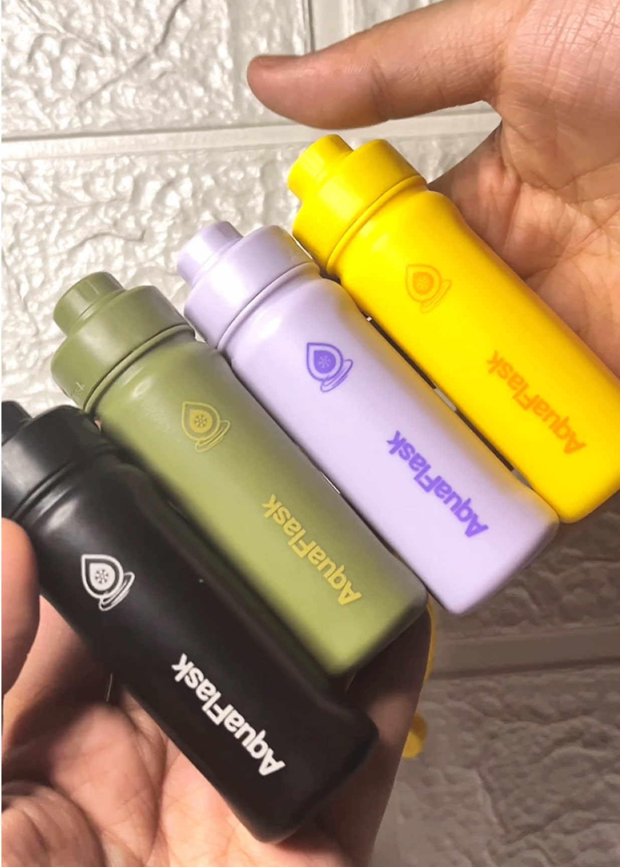 Being creative with my AquaFlask CUTIES ❤️ #aquaflask #cutie #inhaler #essential #DIY 