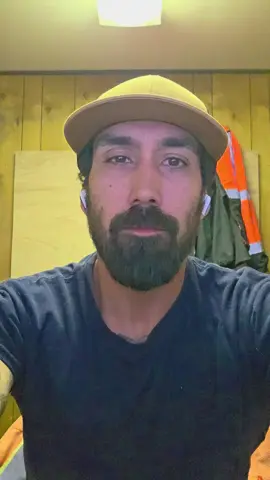 Mexican immigrants shot and ICE is the victim? gtfoh. Right wing propoganda at its finest