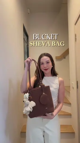 กระเป๋าทรงถังหนังกลับ#กระเป๋า #กระเป๋าผู้หญิง #กระเป๋าสะพายข้าง 