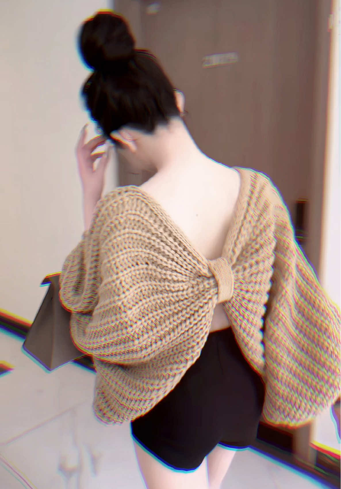 Sống vô tâm rồi mới thấy người ướt gối mỗi đêm đéo phải là mình nữa… 🤷🏼‍♀️ #flypシ #xh #camlyleshop  