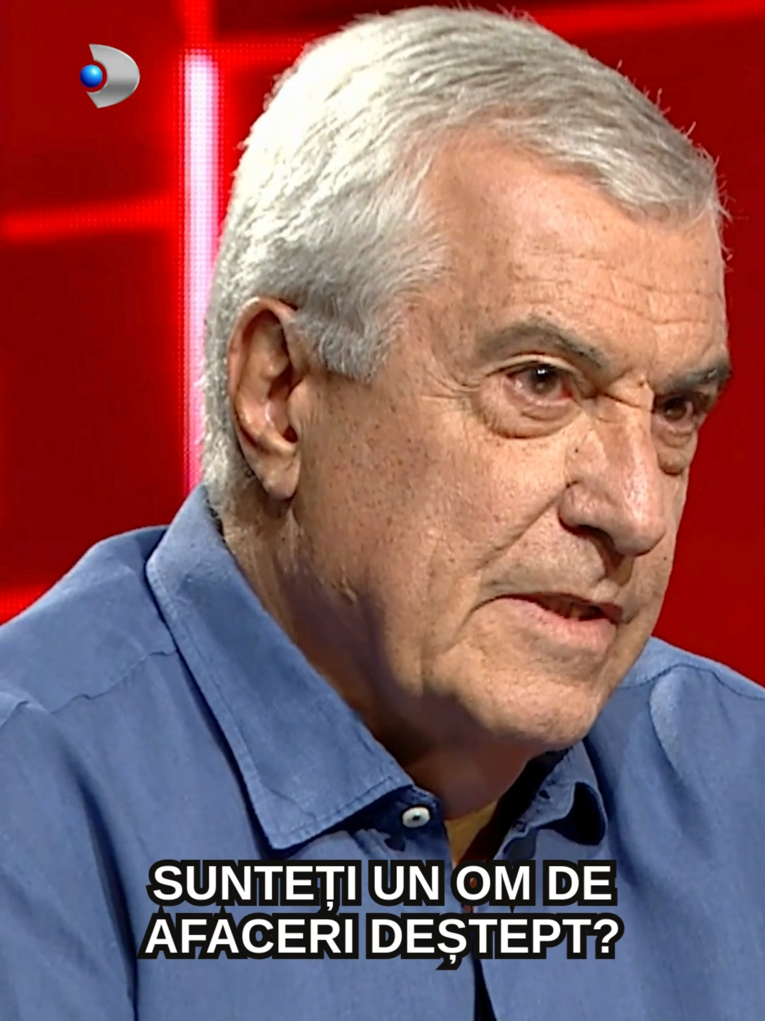 Sunteți un om de afaceri deștept? După terminarea studiilor, Călin Popescu-Tăriceanu a lucrat ca inginer la Consiliul Național al Apelor – filiala Argeș, ulterior la Trustul de Construcții Industriale București, iar apoi ca asistent universitar la Facultatea de Hidrotehnică din Capitală. În 1993 a intrat în mediul de afaceri, devenind asociat al unui important importator de autoturisme. În 2017, în calitate de președinte al Senatului și invitat la Academia de Studii Economice, le împărtășea studenților un sfat al bunicului său: „Afaceri cu bani știu toți proștii să facă.” #40deintrebari #40deintrebaricudeniserifai #kanaldromania #deniserifai #showbiz #calinpopescutariceanu