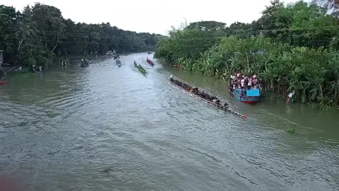ফরিদপুর জেলার বোয়ালমারী থানার তেলজুরি গ্রামের নৌকা বাইচ 