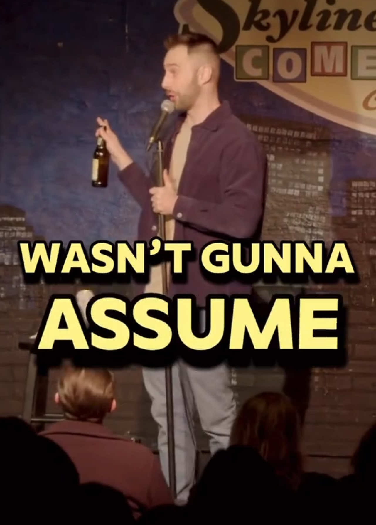 Girls' night out! 👩‍🏫🛻   Upcoming shows for a GNO: Oct 3-4 - Brea, CA Oct 9-11 - Raleigh, NC Oct 16-18 - Boston, MA Oct 23-25 - Denver, CO Nov 6-8 - Eugene, OR   #standupcomedy #comedy #standup #joedombrowski