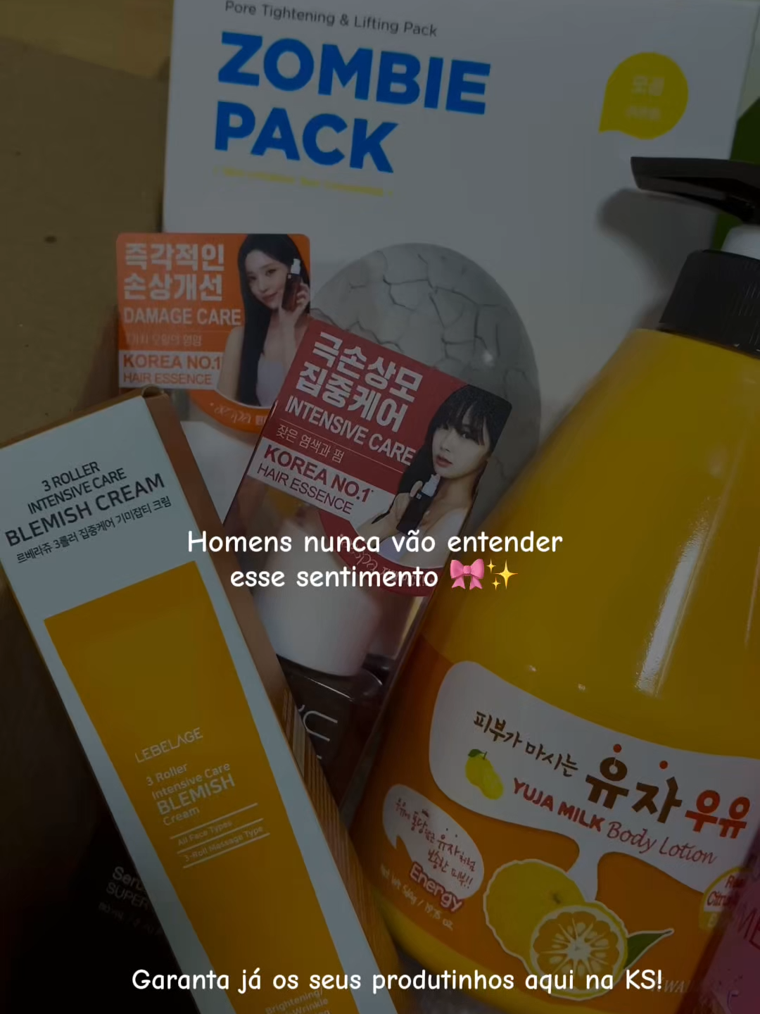 A felicidade em receber seus produtinhos tão aguardados 💖🥰 Garanta já os seus produtinhos com o 10% de desconto com o cupom KS10 ✨ Disponível em www.kscosmeticos.com.br ou link na bio 📍 . . . #kscosmeticos #koreanskincare #skincarecoreana #kbeautyskincare #produtos #beauty #skincare #fypp #fyp #fy #tiktokshop