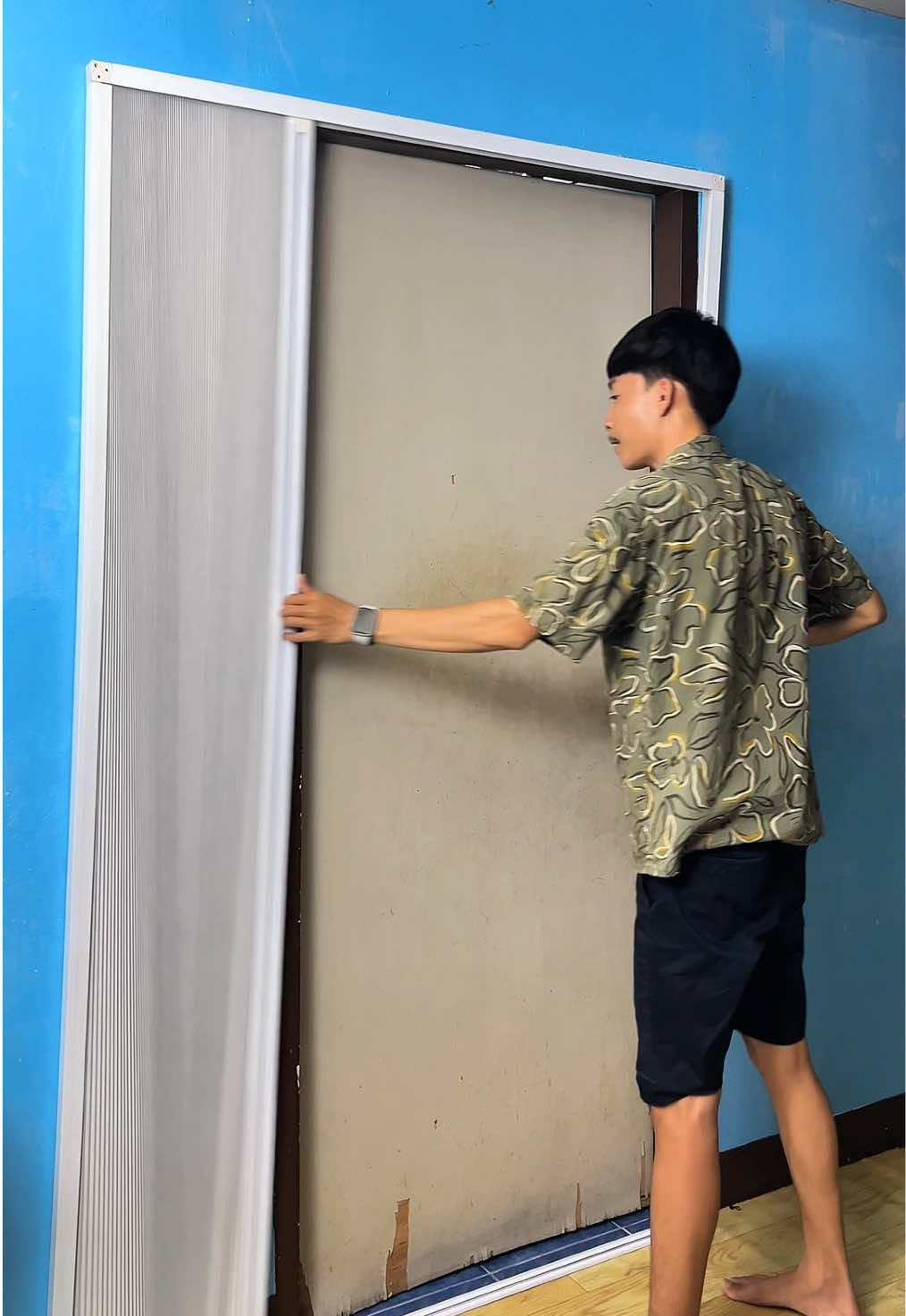ประตูพับรางผึ้ง ประตูบานเลื่อน #ประตูพับได้ #ประตูบานเลื่อน #ฉากกั้นห้อง #ฉากกั้นแอร์ #CapCut 