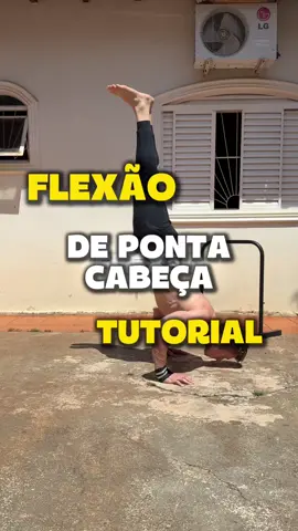 Aprenda uma Flexão INSANA para impressionar geral 🔥 Como fazer flexão de ponta cabeça! Handstand push up tutorial 🚀 #tutorial #paradademão #flexão #calistenia #calisteniainiciantes 