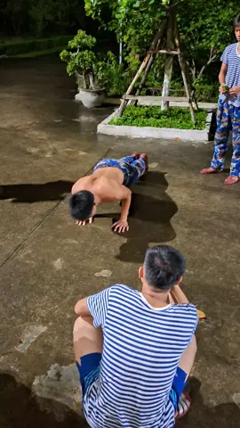 #bodoi thi hít đất