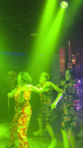 Khổ lắm 😄😄😄