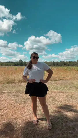 Happy Friday Yall !! Girls Go Check The Shopping Cart Below 🤍#fyp #trending #contentcreator #creatortips #fypシ゚viral 