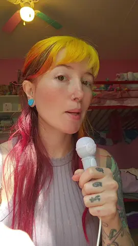 enjoy this funny news clip 😄 obviously this is real cant you see the mic #funnyskits #booktokfyp #skit #authortok 