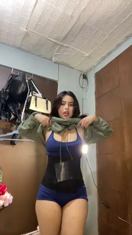 Grabe, energetic ang babae