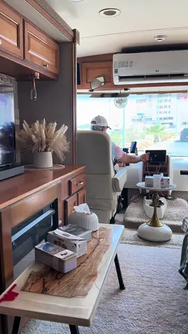 #creatorsearchinsights 