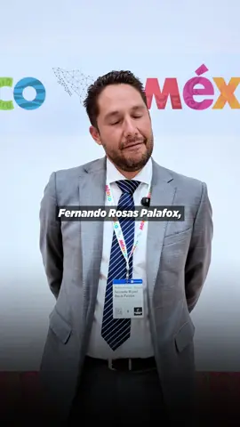 🌐 Durango apuesta por la inteligencia artificial, la integración tecnológica y el desarrollo de talento para atraer inversión de alto valor. Desde Hannover Messe, Fernando Rosas Palafox, Secretario de Desarrollo Económico del Gobierno de Durango, compartió cómo el estado está transformando su estrategia industrial a través de plataformas como DuranIA, alianzas con la academia y mecanismos de apoyo fiscal para empresas que innovan. Su participación en ITM refleja lo que hace única a esta feria: la unión entre industria, gobierno y academia para construir el futuro de México. 🔧 En lugar de incentivos tradicionales, Durango impulsa la instalación de empresas con apoyo en certificaciones, capacitación e integración tecnológica con proveedores locales. 📍 Industrial Transformation MEXICO es la plataforma ideal para que los estados muestren al mundo su capacidad para competir e innovar. 🗓️ Te esperamos del 11 al 13 de noviembre en Centro Banamex, CDMX. Hecho en México. Hecho para el futuro.