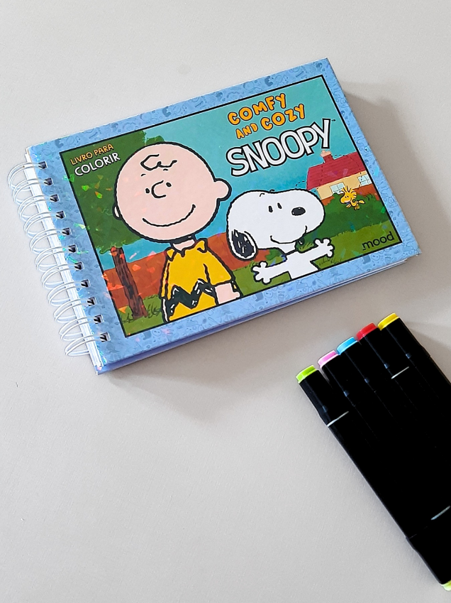 ꒷🏠 . 𖦹˙ COLOR WITH ME!  Livro: Comfy and Cozy Snoopy Por: @Editora Mood e @Snoopy ˚₊· #livrodecolorir #peanuts  #pintandocomigo #snoopy #coloringbook 
