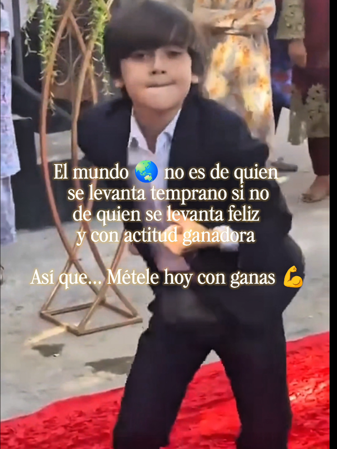“Hoy no es un día cualquiera… es el día para despertar con una sonrisa 😄, creer en ti 💪 y avanzar con actitud ganadora 🏆. El mundo no se conquista por madrugar, sino por levantarse feliz y con propósito. Vamos con todo hoy 💥 🔥 Si este mensaje te motiva, déjame un 💖, comenta “voy con todo” y compártelo para inspirar a alguien más ✨” #motivational  #actitudganadora  #mentalidadpositiva  #inspiración  #fyp 