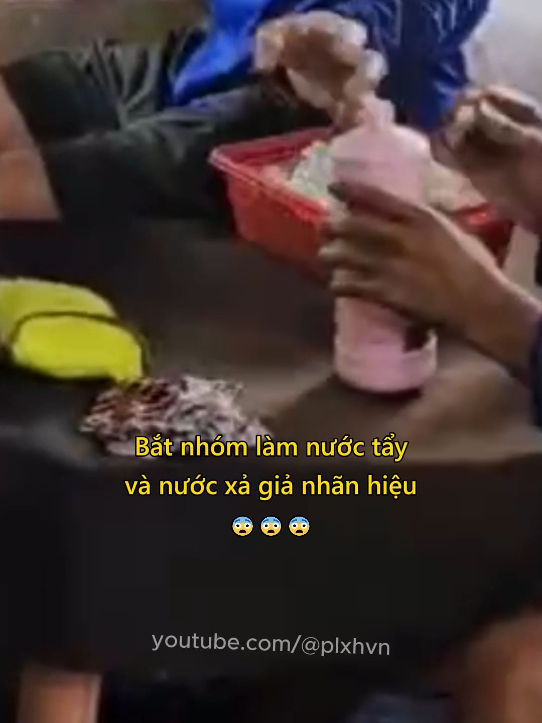 Bắt nhóm làm nước tẩy và nước xả giả nhãn hiệu 😨 #tintuc #tinnong #phapluat #plxhvn #phapluatxahoi