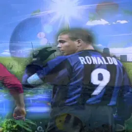 R9 and CR7 #cristianoronaldo #ronaldonazario #vira #foryoupage #frutigeraero collab with ojasgoated in Instagram 
