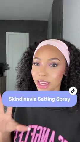 @SKINDINAVIA I finally see what the hype is about! I wasnt familiar with your workkk 🤭🥰 #skindinavia #settingspray #makeuplover #setmakeup #settingsprayviral 