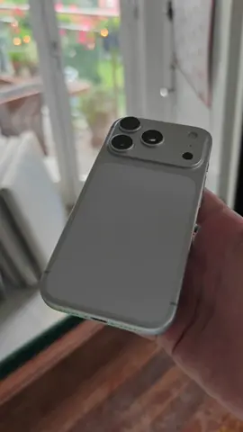 Love it #iphone17pro #apple #techtok #phonetok #federaltechplus 