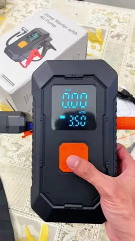 Setiap kereta wajib ada jump stater 4 in 1 ni. Bila emengency senang nak guna. 😁 #jumpstarter #jumpstarter4in1 #powerbankkereta #powerbank #jumpstart