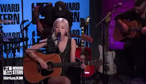 OMG ROSÉ ADDED THIS WONDERWALL PART TO TOXIC TILL THE END??!! #rosé #roses_are_rosie #roseblackpink #viral #xuhuongtiktok 