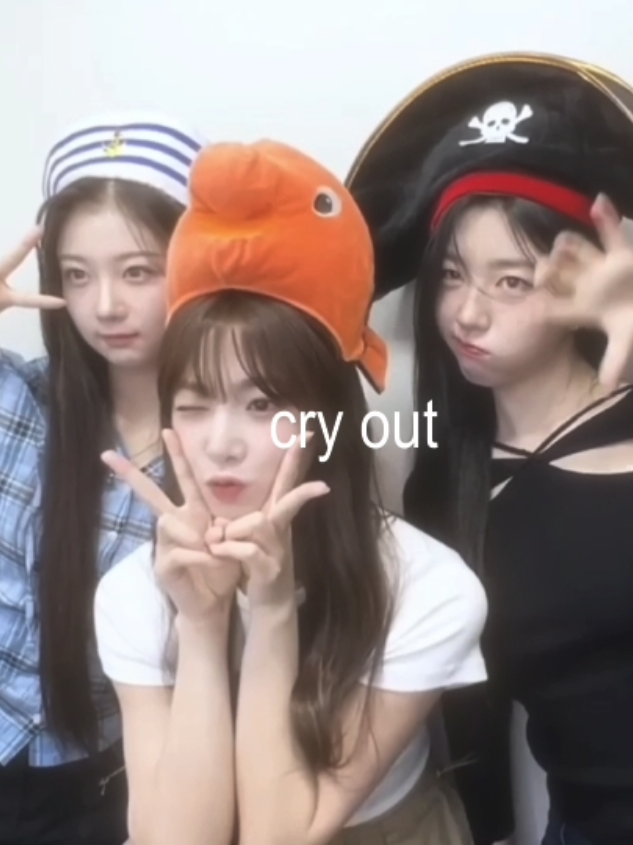 #tripleS : MY 24 ☹️💝 actually cried while doing this edit #edit #kpopfyp #foryoupage #wav 