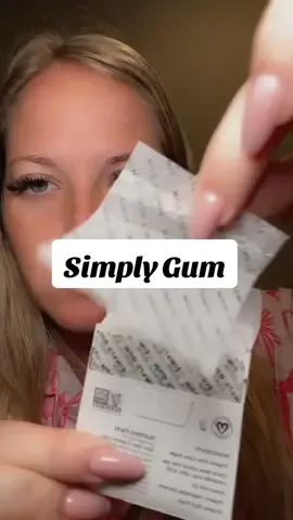 Most gums = hidden plastics 😬 Simply Gum = clean, plant-based, and delicious 🌱 @Simply Gum #simplygum #tiktokshop #ad #gum #crunchymom 