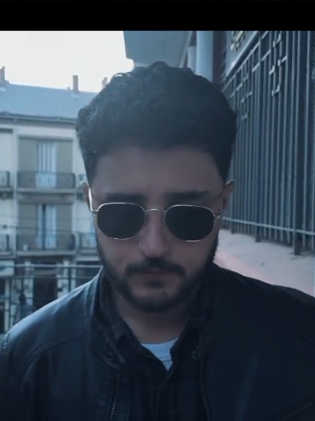 مقتطفات و كواليس 🎬🎭💯  تيهرت للفنون و السينما  . . . . . #tiaret #algeria #hamidrio #theatre #cinema 