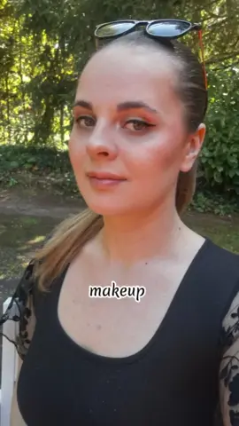 Dernier Grwm au soleil 🥹🫠 j'aime tellement l'été j'ai déjà hâte d'y être l'année prochaine 🤭  qu'elle est votre saison préférée ?  🤭😍 #grwm #getreadywithme #makeup #maybelline #pourtoi  @Maybelline France  @Yves Rocher France @Too Faced @Marionnaud France @SEPHORA @NYX COSMETICS FRANCE 