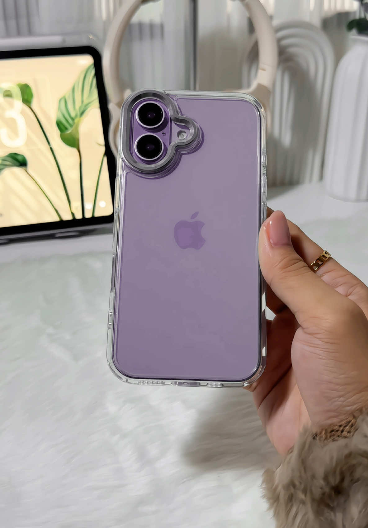 Shockproof acrylic transparent case ✨  #iphonecase #transparentcase #acryliccase #caseforiphone #phonecase 