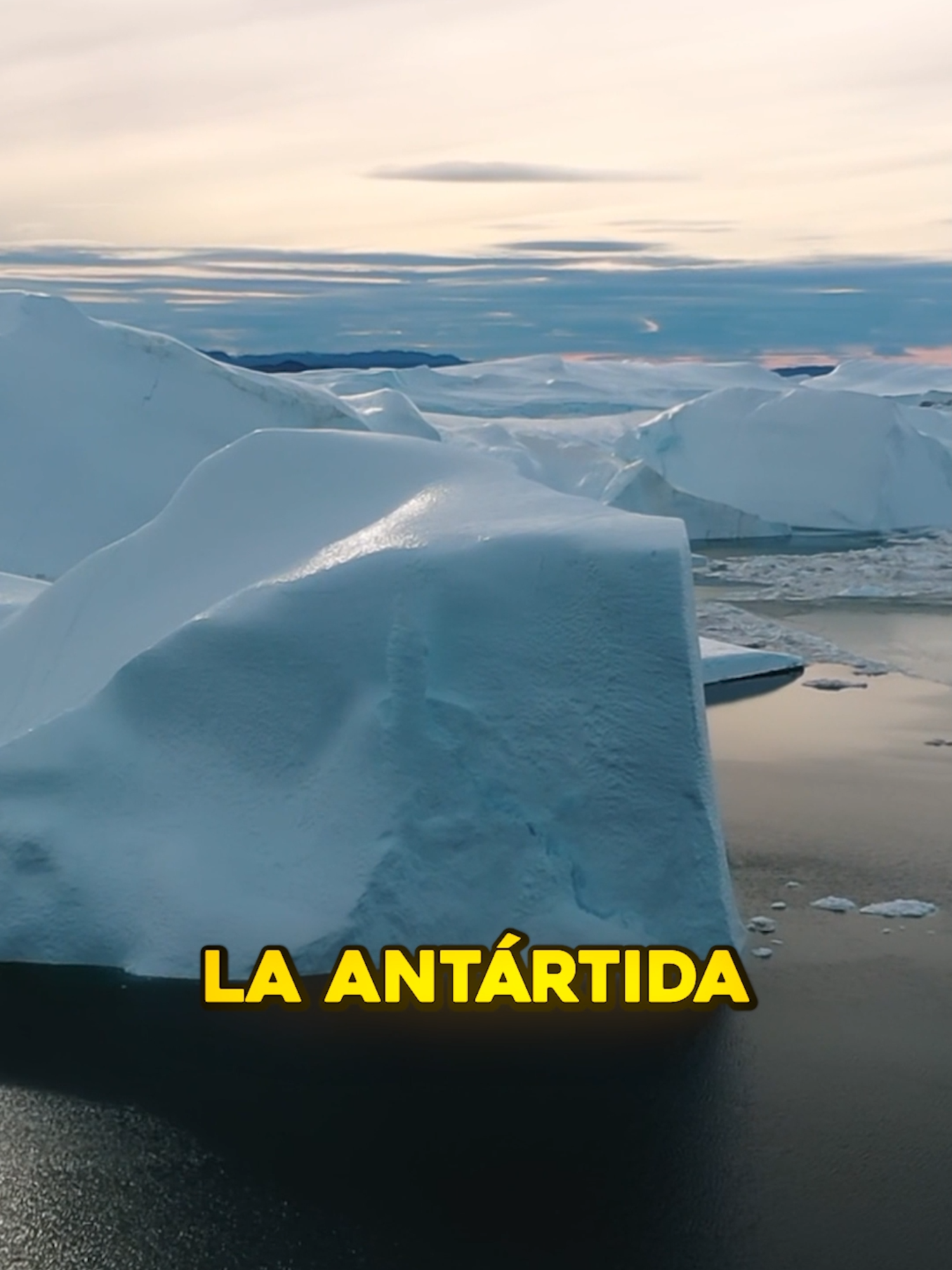 El VERDADERO SECRETO está en la ANTARTIDA... Siempre nos dicen: “sigue la línea del dinero y encontrarás al autor”. Pero ¿qué pasa cuando el dinero es infinito para los que están en la cima? La Reserva Federal y las élites pueden crear todo el dinero que quieran, pero su verdadero objetivo no es económico… es el control total de los seres humanos. Y ahí es donde entra la Antártida. ¿Por qué un continente entero está “prohibido” para la gente común? ¿Qué secretos se esconden bajo su hielo? ¿Por qué tantas potencias mundiales firman tratados para mantenernos fuera? Quizá todo lo que nos cuentan es solo la punta del iceberg. Video Completo: https://www.youtube.com/watch?v=Uypc6teKpmI&t=357s #Conspiracion #Elite #ControlHumano #ReservaFederal #PoderesOcultos #NuevoOrdenMundial